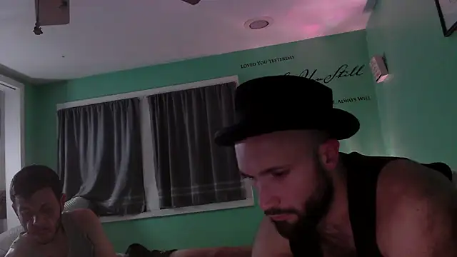 Snapshot of versatilevortex chatting on October 4, 2025, 3:19 am versatilevortex online show from October 4, 2025, 3:19 am