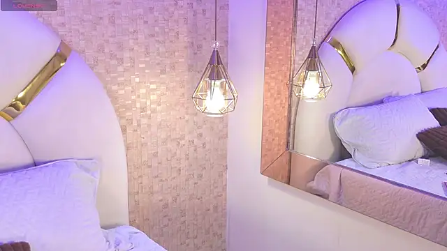 Snapshot of paulina_cano chatting on October 20, 2025, 7:14 pm paulina cano online show from October 20, 2025, 7:14 pm