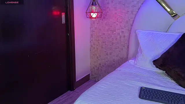 Snapshot of paulina_cano chatting on September 29, 2025, 7:30 pm paulina cano online show from September 29, 2025, 7:30 pm