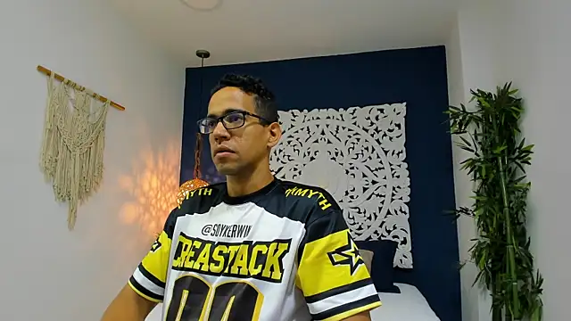 Snapshot of JacobDraven chatting on October 16, 2025, 3:59 am JacobDraven online show from October 16, 2025, 3:59 am