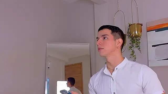 Snapshot of ZaneDawson chatting on October 7, 2025, 3:18 am ZaneDawson online show from October 7, 2025, 3:18 am