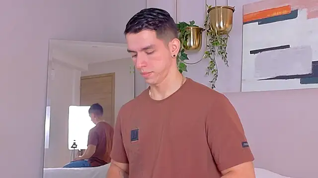 Snapshot of ZaneDawson chatting on October 2, 2025, 3:21 am ZaneDawson online show from October 2, 2025, 3:21 am