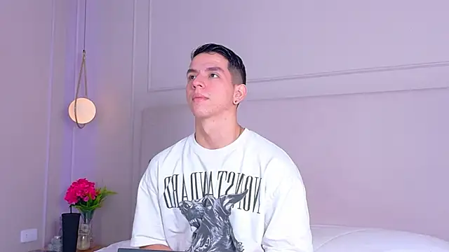 Snapshot of ZaneDawson chatting on October 3, 2025, 3:09 am ZaneDawson online show from October 3, 2025, 3:09 am