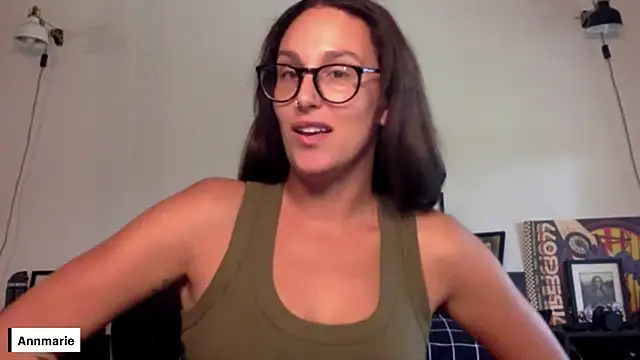 Snapshot of annmarieferrara chatting on October 13, 2025, 6:09 pm annmarieferrara online show from October 13, 2025, 6:09 pm