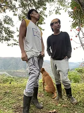 Snapshot of sky-wolves chatting on October 1, 2025, 10:35 pm sky-wolves online show from October 1, 2025, 10:35 pm