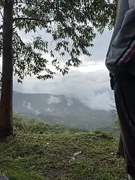 Snapshot of sky-wolves chatting on October 10, 2025, 9:59 pm sky-wolves online show from October 10, 2025, 9:59 pm