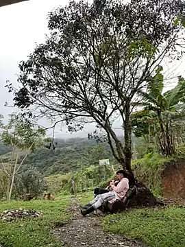 Snapshot of sky-wolves chatting on October 18, 2025, 4:20 pm sky-wolves online show from October 18, 2025, 4:20 pm