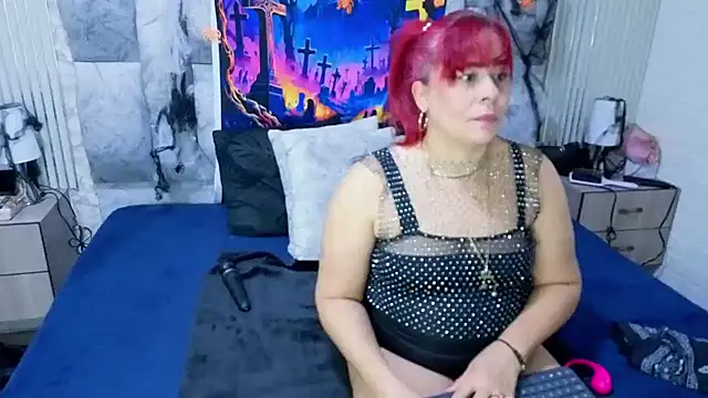 sofiagutierrez   online show from October 31, 2025, 2:52 am