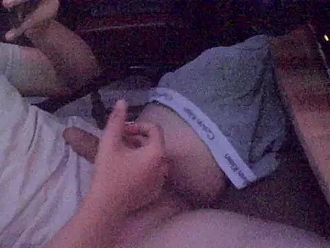 xderox318 online show from September 16, 2025, 10:00 pm