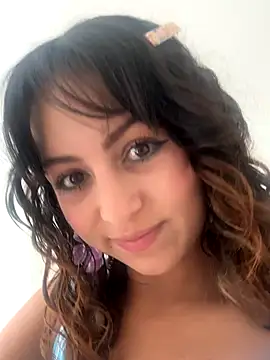 MaiaRouge online show from October 4, 2025, 1:01 pm