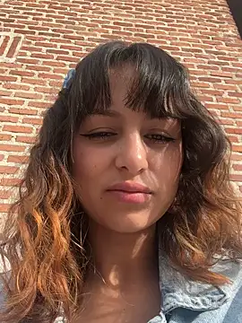 MaiaRouge online show from October 22, 2025, 9:20 am