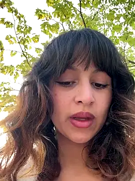 MaiaRouge online show from October 24, 2025, 8:13 am