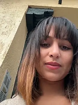 MaiaRouge online show from October 30, 2025, 3:09 pm