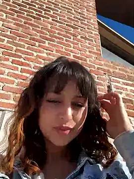 MaiaRouge online show from October 6, 2025, 9:32 am