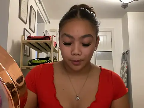 Snapshot of MissCherryyxox chatting on October 3, 2025, 4:30 pm MissCherryyxox online show from October 3, 2025, 4:30 pm