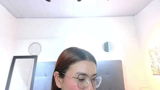 chaneelstark online show from March 7, 2026, 5:14 am