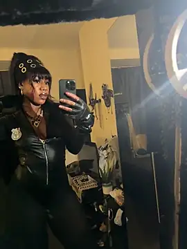 darksiren1 online show from September 25, 2025, 10:05 pm