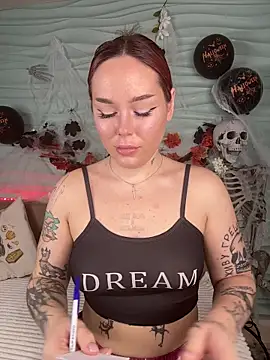 Snapshot of EvaNude- chatting on October 30, 2025, 11:23 pm EvaNude- online show from October 30, 2025, 11:23 pm