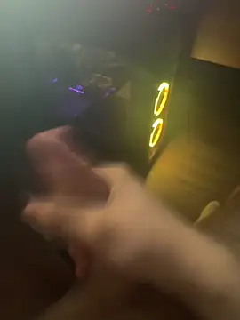 jstntz online show from March 31, 2026, 9:06 pm