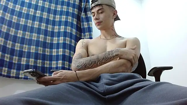 jaico santos online show from March 27, 2026, 11:27 pm