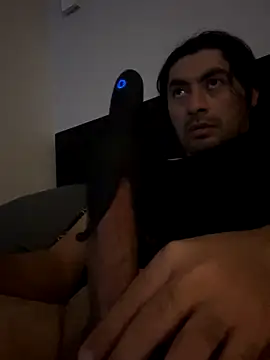 Snapshot of fifthbase007 chatting on October 10, 2025, 1:23 pm fifthbase007 online show from October 10, 2025, 1:23 pm