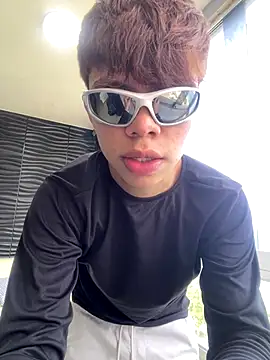 Zacktorres  online show from December 1, 2025, 5:58 pm