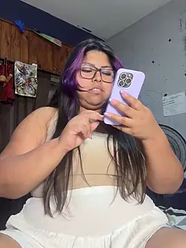 Lunarebelde online show from December 3, 2025, 3:07 am