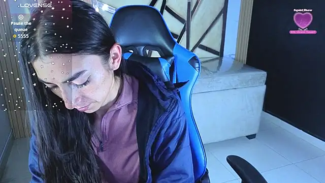 Maily a  online show from March 25, 2026, 2:55 am