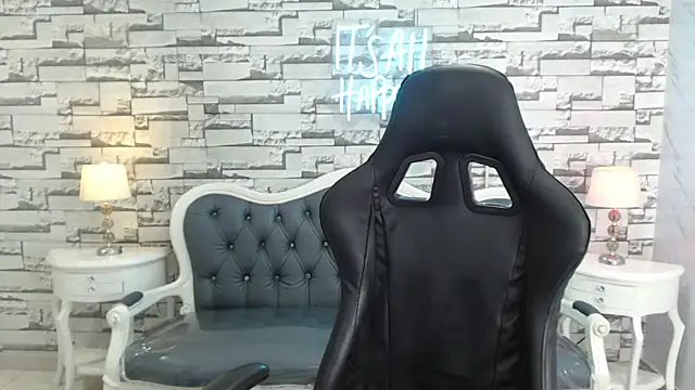 Snapshot of Maily_a_ chatting on October 18, 2025, 3:08 am Maily a online show from October 18, 2025, 3:08 am