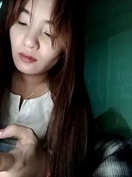 Snapshot of Linksys_nicee chatting on October 23, 2025, 3:05 am Linksys nicee online show from October 23, 2025, 3:05 am