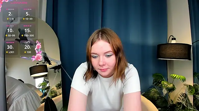 Snapshot of Sophi_X chatting on October 28, 2025, 2:16 pm Sophi X online show from October 28, 2025, 2:16 pm