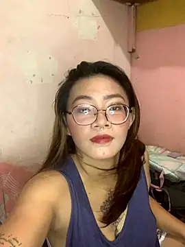 Snapshot of Vivory_Sweet chatting on October 13, 2025, 4:58 am Vivory Sweet online show from October 13, 2025, 4:58 am