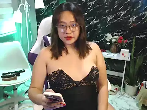 1aquaticangel69 online show from December 19, 2025, 10:34 pm