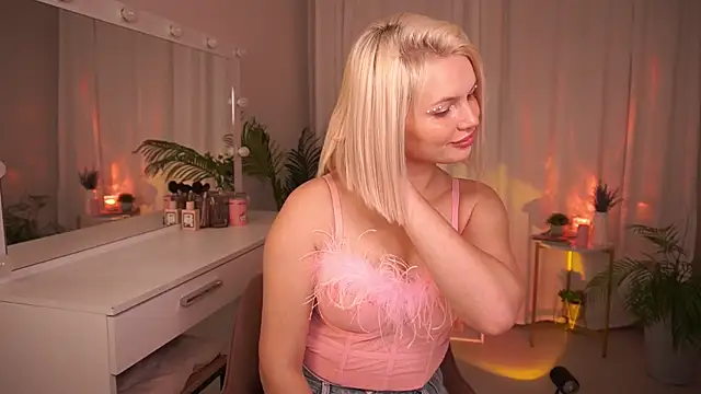 Snapshot of Amelia_Wells chatting on September 29, 2025, 5:47 am Amelia Wells online show from September 29, 2025, 5:47 am