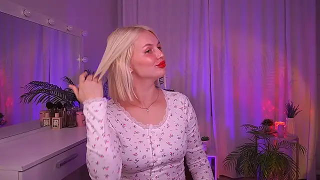 Snapshot of Amelia_Wells chatting on September 18, 2025, 6:05 am Amelia Wells online show from September 18, 2025, 6:05 am