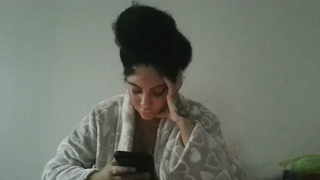 Dallasstar online show from November 12, 2025, 7:18 pm