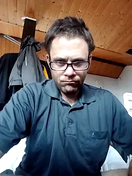 LuxusOrgasm online show from September 17, 2025, 1:35 pm
