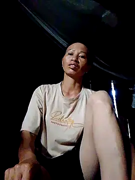 Snapshot of donna-bae chatting on October 4, 2025, 11:06 pm donna-bae online show from October 4, 2025, 11:06 pm