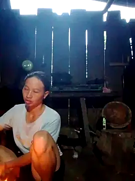 Snapshot of donna-bae chatting on October 3, 2025, 11:06 pm donna-bae online show from October 3, 2025, 11:06 pm