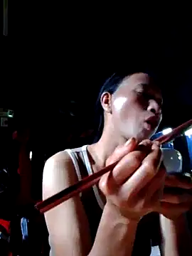 Snapshot of donna-bae chatting on October 2, 2025, 12:03 am donna-bae online show from October 2, 2025, 12:03 am