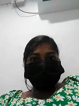 Snapshot of TAMIL_AMMUKUTTYY chatting on October 18, 2025, 6:48 am TAMIL AMMUKUTTYY online show from October 18, 2025, 6:48 am