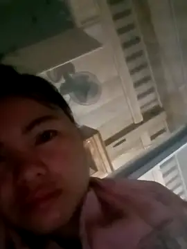 Snapshot of emly-xinh18 chatting on October 10, 2025, 1:01 pm emly-xinh18 online show from October 10, 2025, 1:01 pm