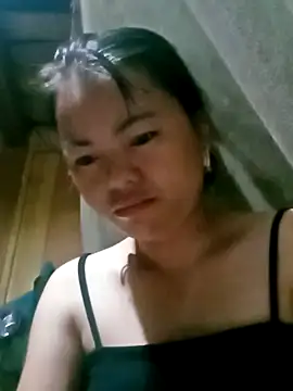 Snapshot of emly-xinh18 chatting on October 3, 2025, 8:10 pm emly-xinh18 online show from October 3, 2025, 8:10 pm