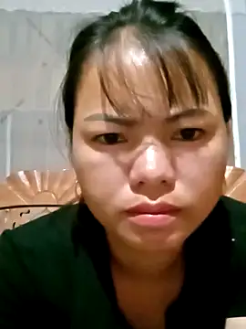 Snapshot of emly-xinh18 chatting on October 1, 2025, 12:53 pm emly-xinh18 online show from October 1, 2025, 12:53 pm