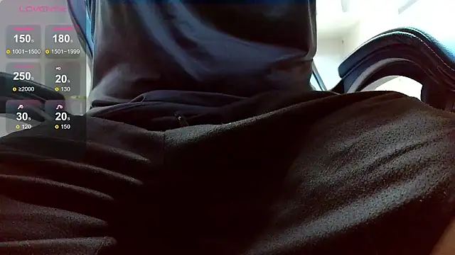 18cmcast online show from September 29, 2025, 7:04 am