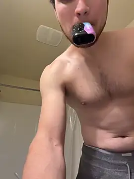 Snapshot of Matthew23Z chatting on January 19, 2026, 1:42 am Matthew23Z online show from January 19, 2026, 1:42 am