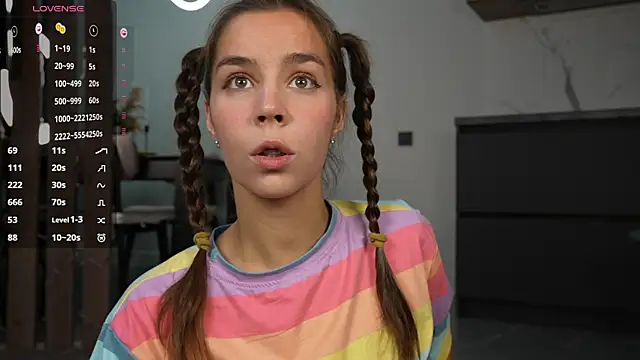 Snapshot of Monika__youthful chatting on September 29, 2025, 6:13 pm Monika  youthful online show from September 29, 2025, 6:13 pm