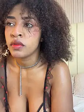 alessia moon1 online show from March 4, 2026, 12:13 pm