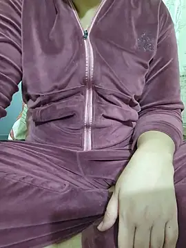 Snapshot of Feel_the_Fun chatting on November 2, 2025, 1:16 pm Feel the Fun online show from November 2, 2025, 1:16 pm