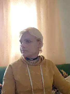 Snapshot of MargoShein chatting on September 18, 2025, 12:08 pm MargoShein online show from September 18, 2025, 12:08 pm